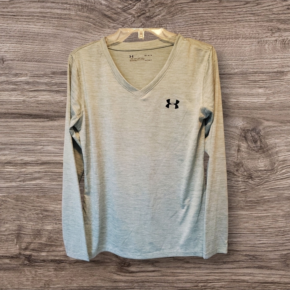🇺🇸Under Armour Women's V-Neck Long Sleeve Tee Size Medium